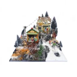 My Village Base Mini Pista Da Sci Per Villaggio Natalizio E Presepe 39x38x14cm 5 My Village Base Mini Pista Da Sci Per Villaggio Natalizio E Presepe 39x38x14cm -Offerte Natale Negozio 0058548 my village base mini pista da sci per villaggio natalizio e presepe 39x38x14cm