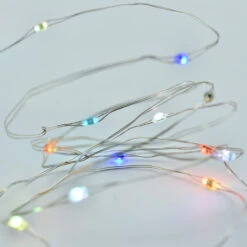 Prequ Catena Di Luci 50 Nanoled, Multicolore RGB, Cambio Colore, 4,90 M, A Batteria